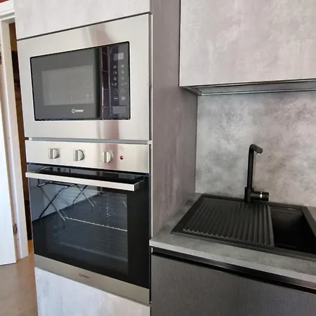 Apartamento My In Sarzana