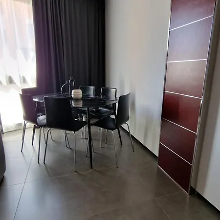 My In Apartamento Sarzana